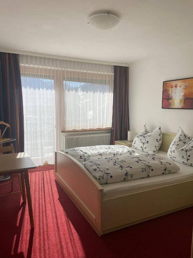 Ferienwohnung Jeller เลียนซ์ ภายนอก รูปภาพ